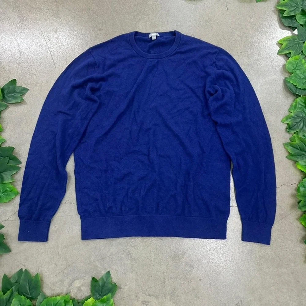 UNIQLO Extra Fine Merino Wool Crewneck Sweater Navy Blue